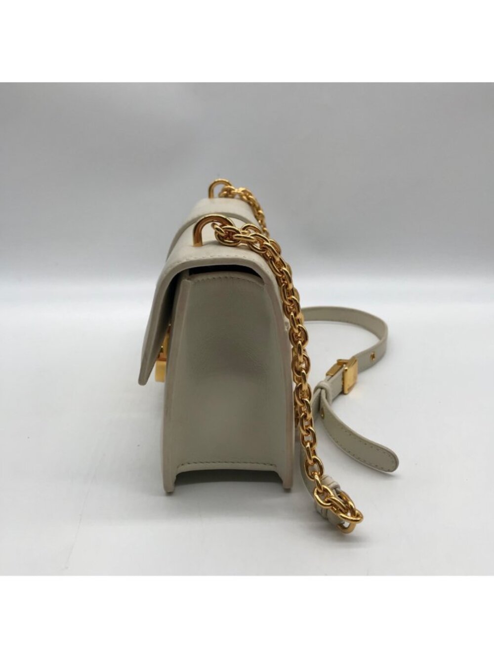 Christian Dior Chalk Leather 30 Montaigne East West Shoulder Bag - Picture 4 of 11